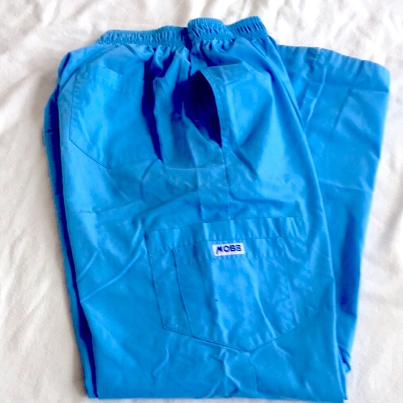 Mobb Classic Unisex Scrub Set. Shirt + Pants - Picture 10 of 10